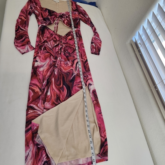 NWT VICI x ACOA Marble Print Mesh Cutout Midi Dress Red Pink Small - Picture 10 of 12